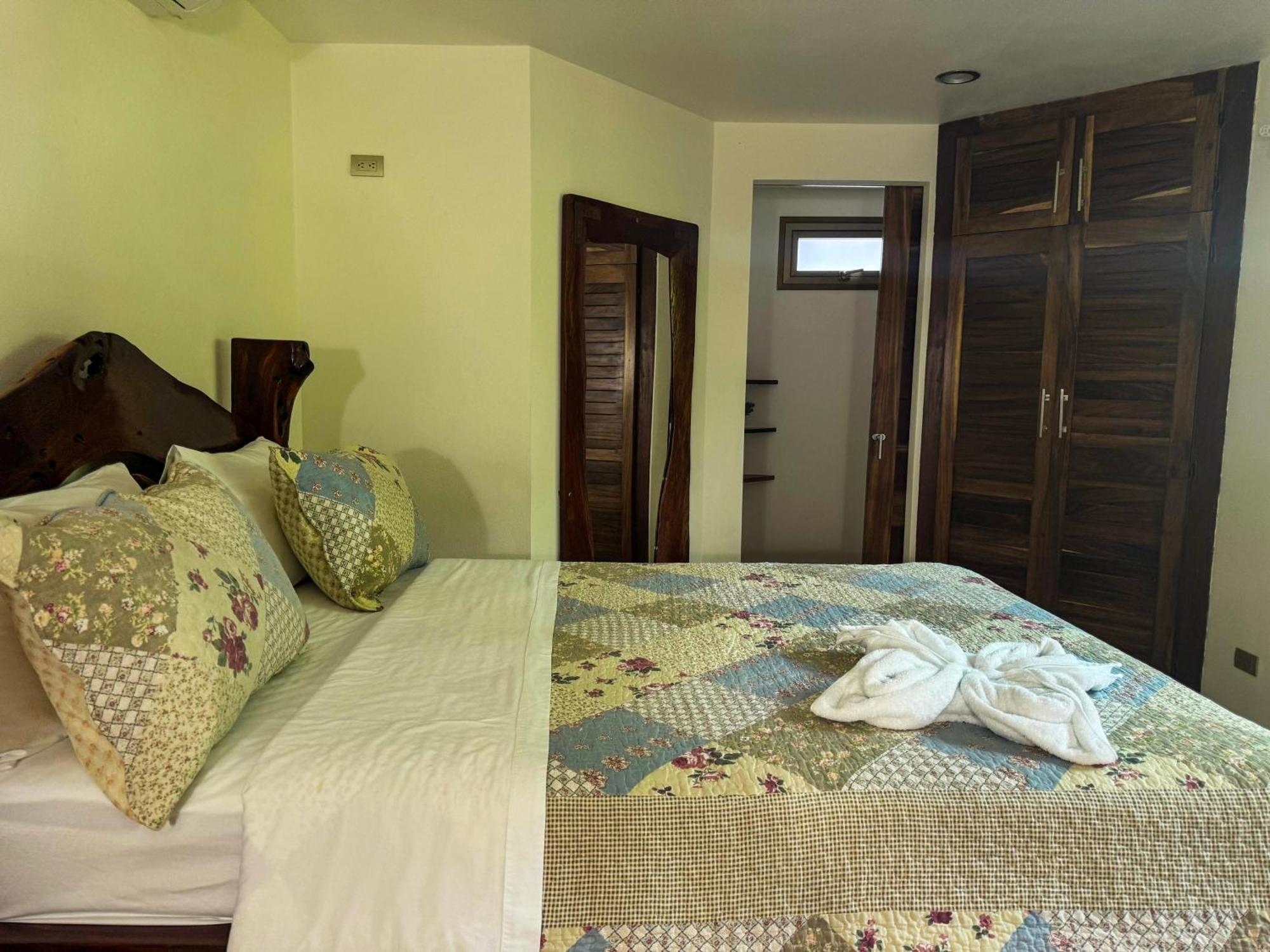 Cocobolo Beach Boutique Hotel San Juanillo ภายนอก รูปภาพ