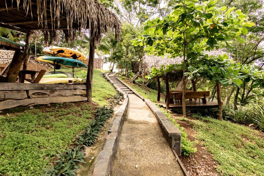 Cocobolo Beach Boutique Hotel San Juanillo ภายนอก รูปภาพ