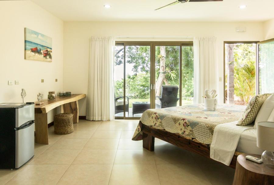 Cocobolo Beach Boutique Hotel San Juanillo ภายนอก รูปภาพ